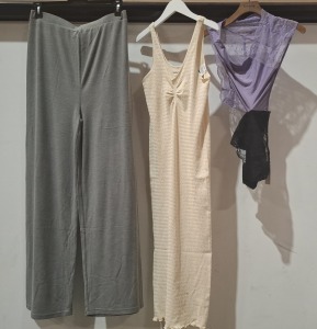 20 X BRAND NEW MIXED MAMALICIOUS CLOTHING LOT TO INCLUDE HW SKIRTS - MIDI TANK DRESS - HW LACE BRIEFS - ACTIVE BRA ETC ALL IN VARIOUS SIZES