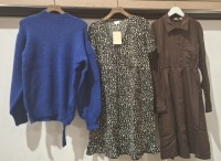 20 X BRAND NEW MIXED MAMALICIOUS CLOTHING LOT TO INCLUDE SHORT DRESS - ACTIVE BRA - SHORT DRESSES - KNITTED TOPS ETC ALL IN VARIOUS SIZES