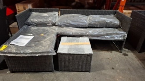 1 X BRAND NEW STUDIO KAUAI CORNER CHAISE BLACK/GREY RATTAN SET
