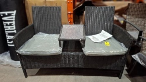1 X BRAND NEW FIJI RATTAN LOVE SEAT WITH GLASS TABLE IN SIZE D62CL142XH88CM IN GREY