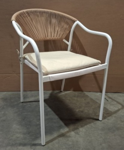 6 X BRAND NEW OUTDOOR CHAIRS IN BROWN AND WHITE IN SIZE D58XH82XL57CM