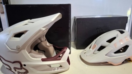 2 X PIECE BRAND NEW BIKE HELMET LOT CONTAINING 1 X FOX RAMPAGE HELMET IN WHITE /PURPLE IN SIZE SMALL - RRP &pound;68 - 1 X FOX RACING SPEEDFRAME HELMET IN VINTAGE WHITE IN SIZE LARGE - RRP &pound;97 - TOTAL RRP FOR LOT &pound;165