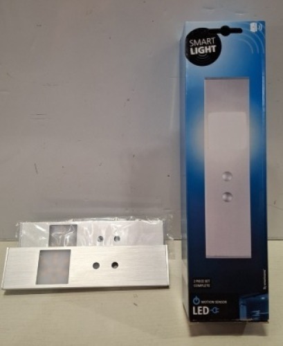 32 X BRAND NEW LED SMART LIGHT 2 PIECE SET WITH MOTION SENSOR IN 1 BOX