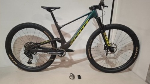 SCOTT SPARK RC TEAM ISSUE AXS BIKE MODEL: 286253 SIZE: M ORIG RRP &pound;4999 ROCKSHOX SID SELECT RL3 120MM FORK RS NUDE 5 RL3 SHOCK SRAM GX EAGLE AXS 12 SPEED DRIVE SHIMANO XT 2-PISTON BRAKES SYNCROS SILVERTON 2.0 TR WHEELS SYNCROS DUNCAN SEAT POST CONDITION: 