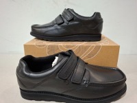 20 X PAIRS OF BRAND NEW PRETTY GREEN SHOES CONTAINING HARROW VELCRO SN00 IN BLACK ALL IN SIZE 8 TOTAL RRP &pound;1280