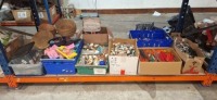 FULL BAY MIXED LOT CONTAINING LARGE AMOUNT OF STONE / BEAD BRACELETS , WOOD INCENSE HOLDERS , SILICONE MOLDS AND CUPCAKE LINERS , WICKER BASKETS ETC