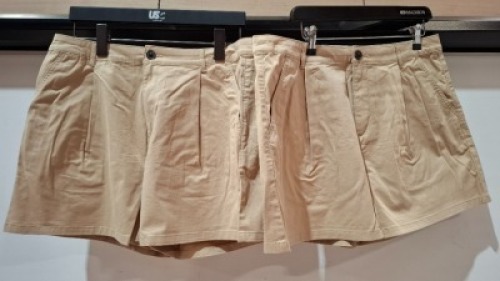 36 X BRAND NEW AEROPOSTALE WOMENS CHINO SHORTS IN BEIGE IN SIZE 32R IN ONE BOX