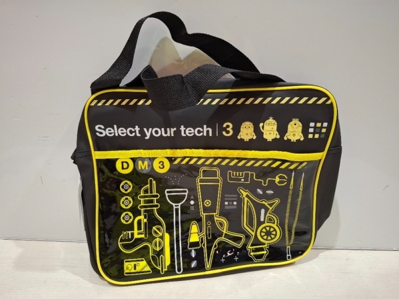 36 X BRAND NEW DESPICABLE ME 3 DESPATCH BAGS - RRP EACH &pound;8 - TOTAL RRP FOR LOT &pound;288 IN 3 BOXES