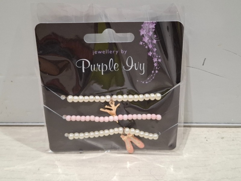 216 X BRAND NEW PACKS OF 3 PURPLE IVY BRACELETS IN 9 BOXES