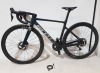 SCOTT ADDICT RC PRO (EU) BIKE MODEL: 286415 SIZE: XS - 48 CM ORIG RRP &pound;8599 ADDICT RC DISC HMX CARBON FRAME ADDICT RC HMX CARBON FORK SHIMANO DURA-ACE DI2 DISC 24 SPEED ZIPP 303S CARBON TUBELESS DISC WHEELS VITTORIA RUBINO PRO TYRES SYNCROS CARBON PARTS - - 2