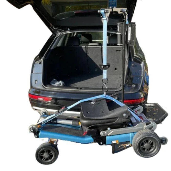 FREERIDER LUGGIE USED CAR HOIST - BLACK - IN A BOX IDENTIFIED AS COMPLETE - USED MODEL: FL45 FREERIDER LIFT (SEE IMAGES - NOTE 1ST IMAGE IS A REPRESENTIVE GENERIC FREERIDER CAR HOIST)