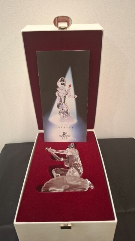 1 X SWAROVSKI 2001 MASQUERADE HARLEQUIN FIGURINE COLLECTOR'S ITEM - RRP &pound;150 - (NOTE COMES FROM PRIVATE COLLECTOR / VIEWING IS ADVISED)