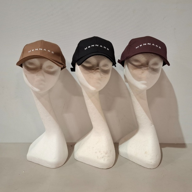60 X BRAND NEW MENNACE LOGO BASEBALL CAPS IN VARIOUS COLOURS BLUE , BROWN , BLACK AND MAUVE AND MAUVE IN TWO TRAYS