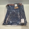 20 X BRAND NEW CROSSHATCH JEANS IN BLUE, NAVY BLUE AND GREY IN SIZES 30, 32, 34, 36, 38 (IN 1 TRAY - TRAY NOT INCLUDED)