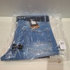 20 X BRAND NEW CROSSHATCH JEANS IN DENIM JEANS IN SIZES, 30, 32, 34, 38 (IN 1 TRAY - TRAY NOT INCLUDED)