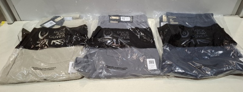 20 X BRAND NEW MIXED JEANS LOT CONTAINING DUCK AND COVER AND CROSSHATCH IN BLACK, GREY, CREAM AND NAVY BLUE IN SIZES 30, 32, 34, 36, 38, 40 (IN 1 TRAY - TRAY NOT INCLUDED)