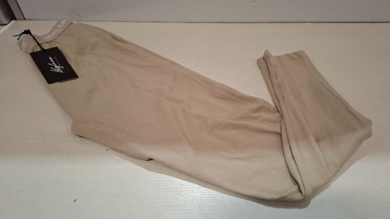 20 X BRAND NEW LILYLANE LONDON LEGGINGS IN STONE IS SIZES, S, M, L (IN 1 TRAY - TRAY NOT INCLUDED)