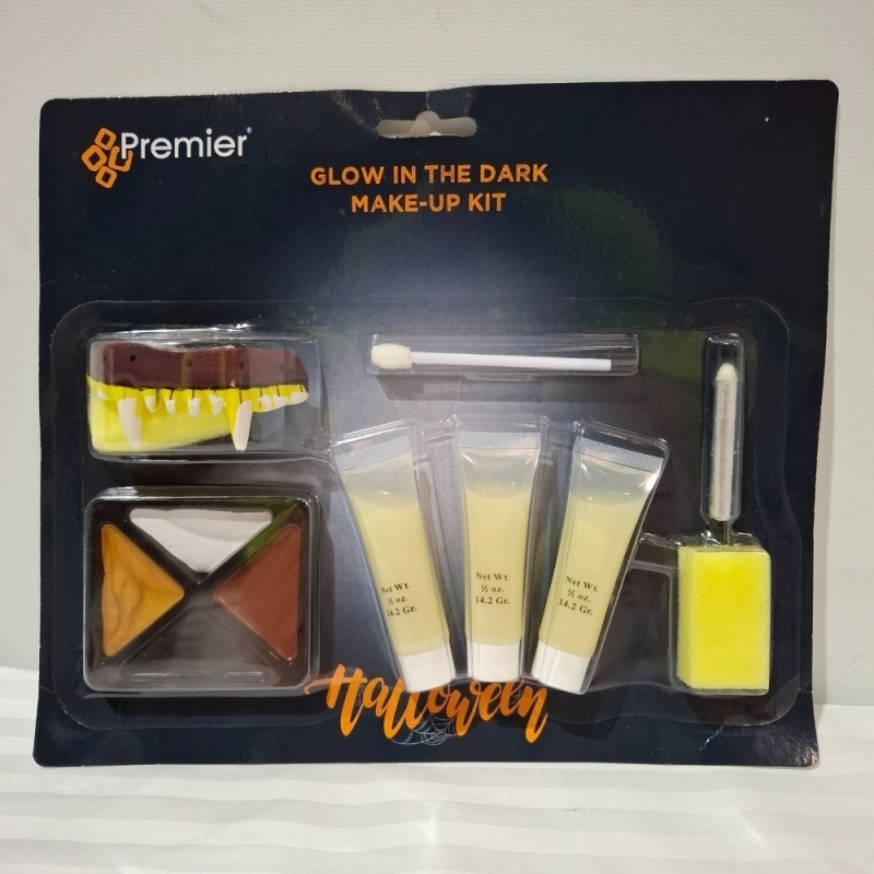 96 X BRAND NEW BOXED GLOW IN THE DARK MAKE UP KIT WITH TEETH - IN 4 BOXES
