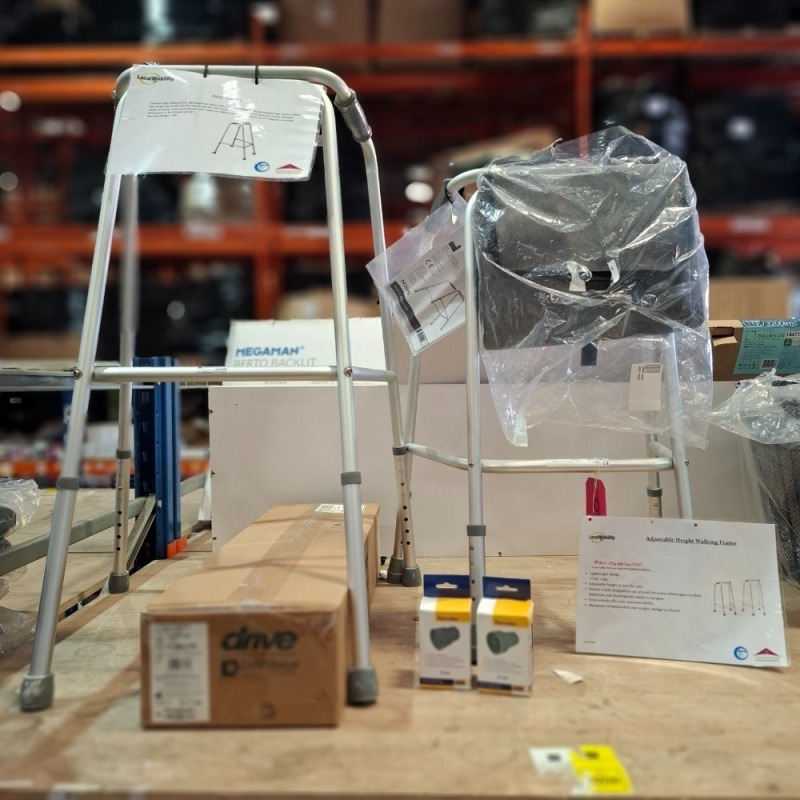 3 X PIECE BRAND NEW LOT CONTAINING 2 X ADJUSTABLE HEIGHT WALKING FRAMES 1 X DRIVE DEVILBISS HEIGHT ADJUSTMENT FOREARM PLATFORM TROUGH CRUTCHES AND 2 FERRULES