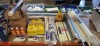 40+ PIECE BRAND NEW MIXED LOT TO INCLUDE BOND IT ROLLS OF CARPET PROTECTOR - WALLPAPER STRIPPER - WALLPAPER ADHESIVE - LINING PAPER - MOP AND BRUSH HANDLES - FLUE B PACK FLUE TERMINAL - KITCHEN WORKTOP TRIM ETC