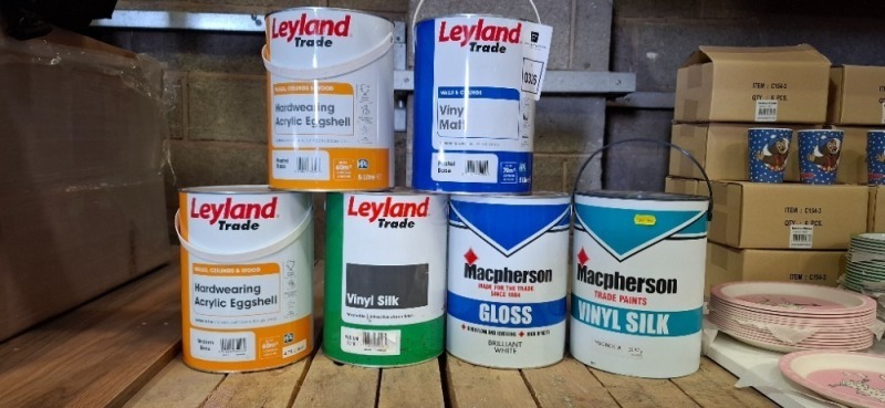 6 X PIECE BRAND NEW MIXED PAINT LOT TO INCLUDE LEYLAND ACRYLIC EGGSHELL IN 5 ;LITRE - LEYLAND TRADE VINYL MATT - LEYLAND TRADE VINYL SILK - MACPHERSON BRILLIANT WHITE GLOSS - MACPHERSON VINYL SILK MAGNOLIA