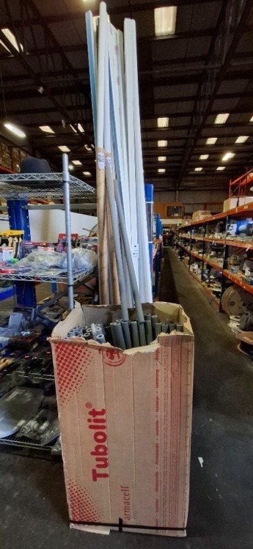 40 + PIECE BRAND NEW MIXED LOT TO INCLUDE - 40MM WASTE PIPE - SHOWER SEAL - OVERFLOW PIPES - CABLE TRUNKING - TUBOLIT INSULATION FOR PIPES