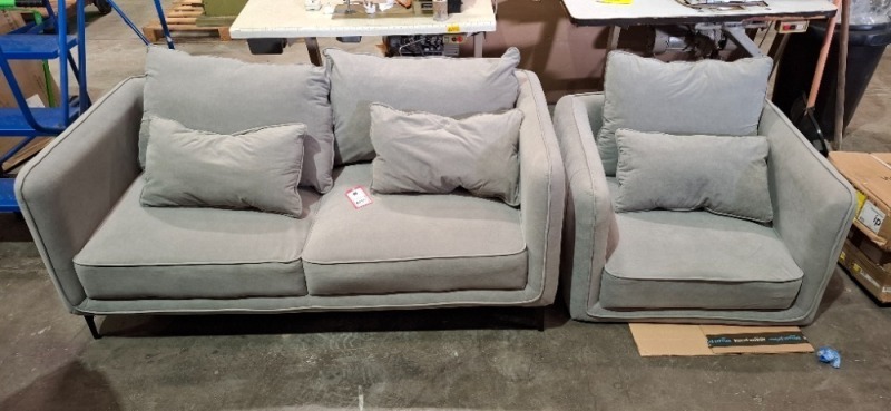 2 X PIECE SET FURNITURE LOT CONTAINING 2 - SEATER FABRIC SOFA IN GREY IN SIZE 160 X 80 X 80 , AND ONE FABRIC ARM CHAIR IN GREY - NO LEGS - (NOTE CUSTOMER RETURNS )