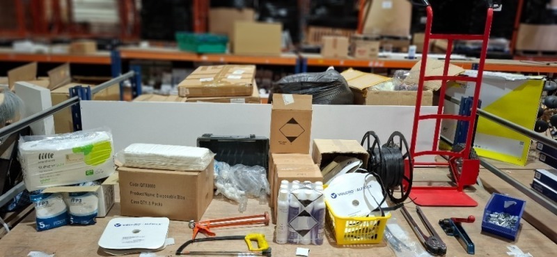 50 + MIXED LOT CONTAINING SACK TRUCK , PLASTIC STRAPPING , HEAVY DUTY POLPROPYLENE STRAPPING SEALER , SENSET SKIN CLEANSING FOAM , DISPOABLE BIBS , ECK FFP3 RESPIRATORY PROTECTION MASKS , ETC OVER A FULL BAY