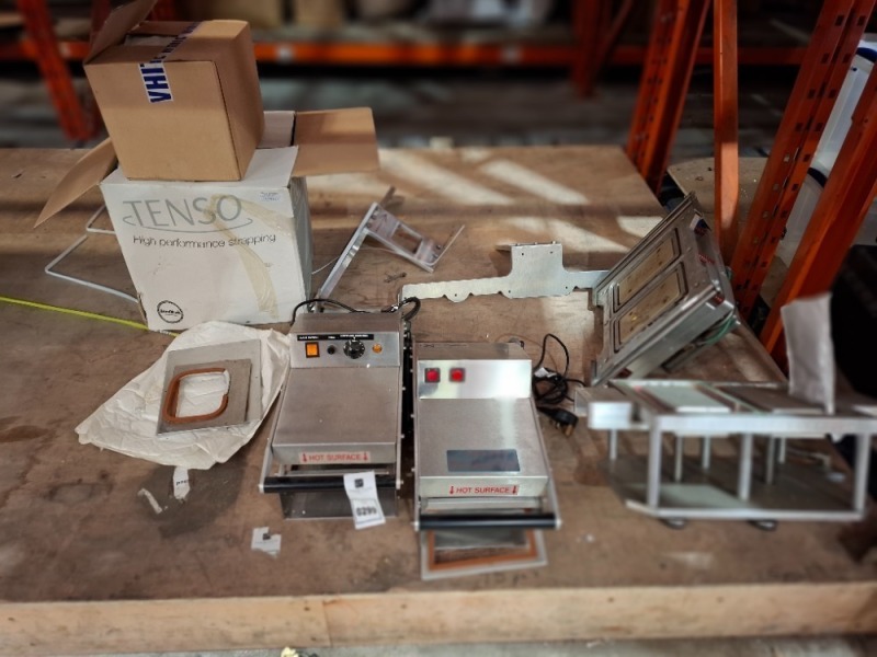 4 X MIXED LOT CONTAINING, 1 X MANTLE VS 300 FOOD PACKAGING MACHINE, 1 X MANTLE FOOD PACKAGING MACHINE, 2 X COMPONENTS OF A TRAY SEALING MACHINE, ON HALF A BAY