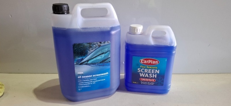 65 X PIECE MIXED CAR WASH LOT TO INCLUDE 52 X BRAND NEW ASDA ALL SEASON SCREENWASH IN 5LITRES - 13 X CAR PLAN FOUR SEASON SCREEN WASH IN 2.5 LITRES