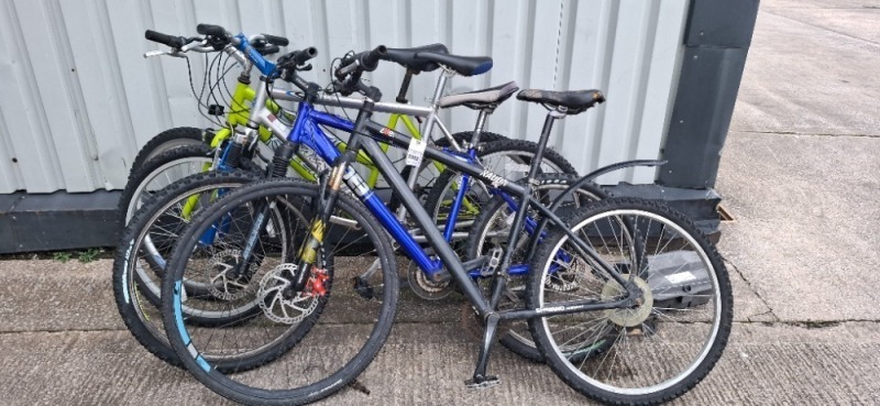 5 X MIXED BIKE LOT TO INCLUDE - 1X CLAUD BUTLER - 1X RIDGEBACK - 1X NISHIKIY 1X FALCON ETC
