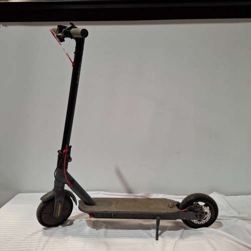 1 X ELECTRIC SCOOTER WORKING CONDITION NO CHARGER