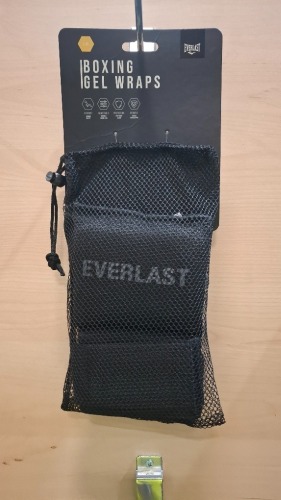 50 X BRAND NEW EVERLAST BOXING GEL WRAPS IN BLACK SIZE S/M