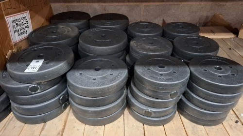 60 X BRAND NEW M,IXED WEIGHT PLATES TO INCLUDE 7.5KG AND 5 KG
