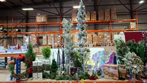 FULL BAY OF BRAND NEW MIXED PREMIER CHRISTMAS LOT TO INCLUDE 120 LED MICROBRIGHTS PINE NEEDLE GARLAND - 339 LED CURTAIN LIGHTS - 45CM FIBRE OPTIC TREES - 1000 LED SOLAR STRING LIGHTS - SANTAS SLEIGH - GARLAND ETC
