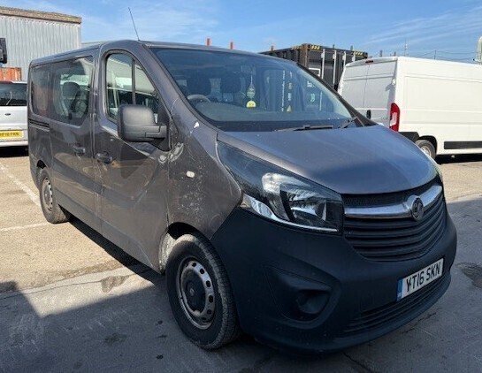 GREY VAUXHALL VIVARO COMBI CDTI ECOFLEX DIESEL MPV (CLASSIFIED AS M1 ON V5 SO NO VAT) 1598CC FIRST REGISTERED 24/3/2016 REG: YT16SKN MILEAGE: 181351 1 KEY WITH V5 MOT EXPIRED 5/9/2025 VEHICLE RUNS BUT DOESN&rsquo;T DRIVE ****PLEASE NOTE THIS VEHICLE IS LOCATED 