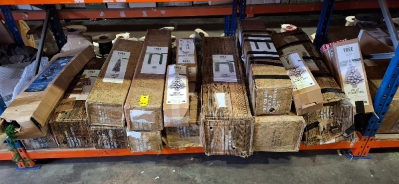 15 X MIXED CHRISTMAS TREE LOT CONTAINING 8FT TREE ARCH , PARASOL TREE 6FT , FLOCKED SPRUCE PINE TREE 6.5 FT, FLOCKED TREE ARCH 8FT , PRE LIT FLOCKED TREE 2FT , FIBRE OPTIC LIT TREE 1.5M ETC OVER A FULL BAY - (NOTE CUSTOMER RETURNS )