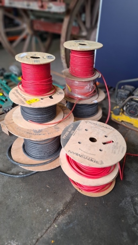 9 X VARIOUS CABLE WIRE ROLLS IN VARIOUS LENGTHS