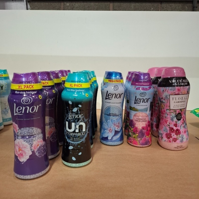 20 X PIECE BRAND NEW LOT CONTAINING VARIOUS LENOR AND FLORAL GARDENIA WASHING BOOSTERS