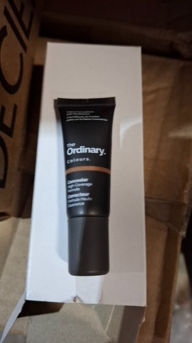 1000 + BRAND NEW THE ORDINARY COLOURS FULL COVERAGE COVERAGE CONCEALER HIGH - COVERAGE FORMULA 8ML DEEP RED UNDERTONES