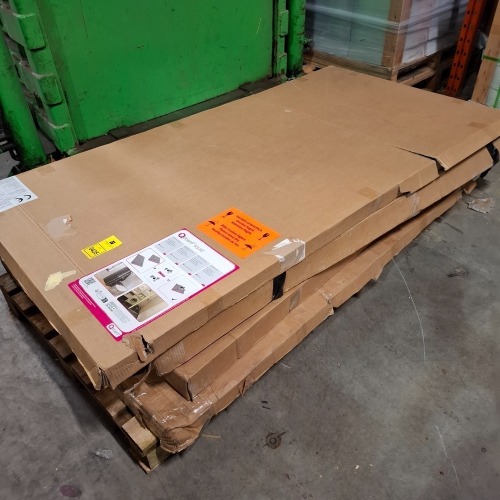 4 X MIXED BATHROOM LOT CONTAINING 3 QBOARD LIQUID LINE WETROOM FLOOR FORMER WITH END DRAIN IN SIZE 900 X 1800 X 30 MM , 1 X QBOARD LIQUID WETROOM FLOOR FORMER WITH OFFSET DRAINER IN SIZE 1800 X 900 X 25 MM