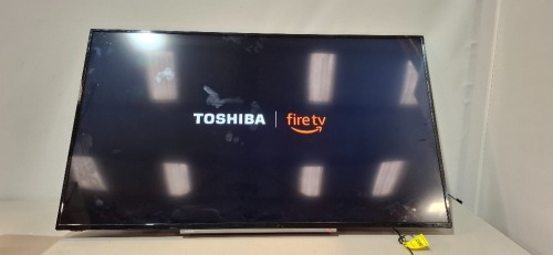 1 X TOSHIBA SMART TV 65 INCH ( IN WORKING CONDITION )