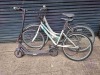 3 X MIXED LOT CONTAINING 1 X AOVOPRO ELECTRIC SCOOTER , 1 X ETIENNE BIKE , 1 X CHALLENGE BIKE