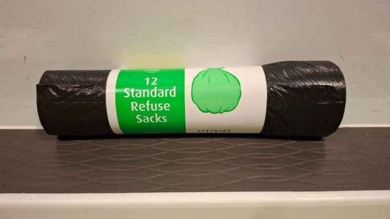 240 X BRAND NEW PACKS OF 12 STANDARD REFUSE SACKS IN 10 BOXES
