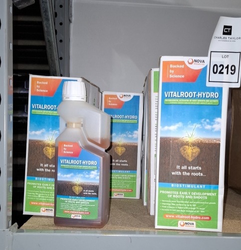 17 X BRAND NEW MIXED NOVA RESEARCH PLANT FERTILISER LOT TO INCLUDE 6X VITALROOT-HYDRO BIOSTIMULANT 1 LITRE - 11X VITALROOT-HYDRO BIOSTIMULANT