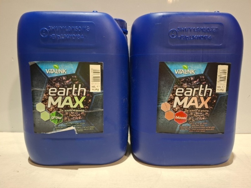 6 X BRAND NEW 10 LITRE VITALINK PLANT FERTILISER LOT TO INCLUDE EARTH MAX GROW - EARTH MAX BLOOM - ALL 10 LITRES