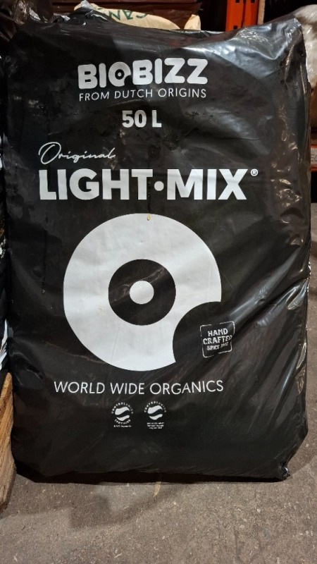 5 X BRAND NEW BIOBIZZ 50 LITRES ORIGINAL LIGHT MIX POTTING SOIL
