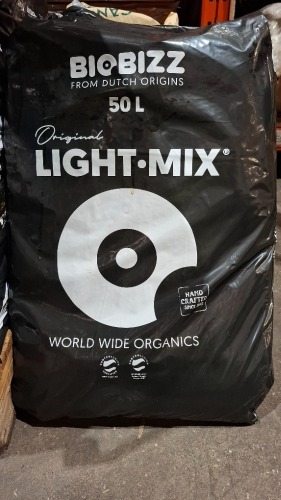 5 X BRAND NEW BIOBIZZ 50 LITRES ORIGINAL LIGHT MIX POTTING SOIL