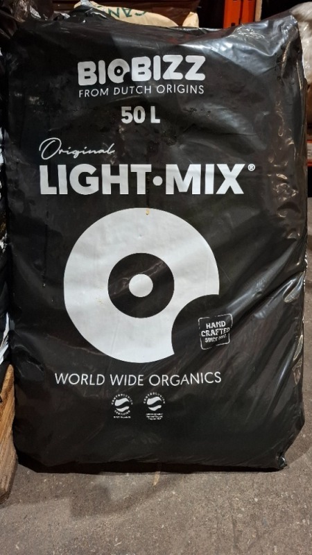 5 X BRAND NEW BIOBIZZ 50 LITRES ORIGINAL LIGHT MIX POTTING SOIL