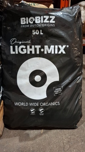 5 X BRAND NEW BIOBIZZ 50 LITRES ORIGINAL LIGHT MIX POTTING SOIL